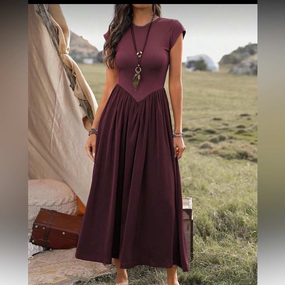Elegant maroon Maxi Dress